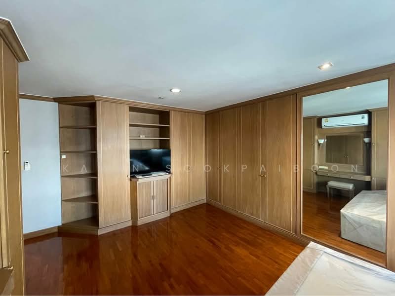 Sathorn Gardens, Bangkok, 39 South Sathorn Road, Thung Maha Mek, Sathon, Bangkok, 3 Bedrooms, 220 sqm, Condo For Rent, by Nakarin Sookpaiboon, 500471737 - DDproperty.com