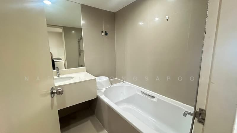 The Trendy, Bangkok, 10 Soi Sukhumvit 13, Khlongtoei Nua, Watthana, Bangkok, 1 Bedroom, 35 sqm, Condo For Rent, by Natlyn Kongsapook, 500471744 - DDproperty.com