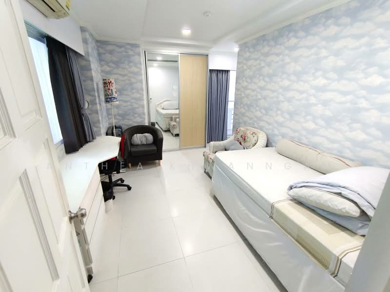Floraville Condominium, Bangkok, 51 Pattanakarn, Suan Luang, Bangkok, 3 Bedrooms, 194 sqm, Condo For Sale, by Anthea Khwanngam, 500471758 - DDproperty.com