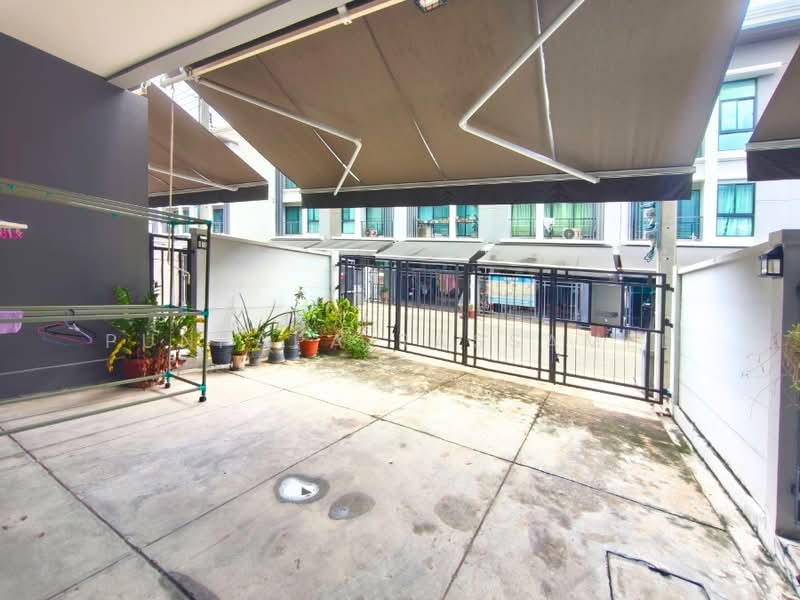 Baan Klang Muang Ngamwongwan, Bangkok, Soi Ngamwongwan 47 Yeak 6-11, Thung Song Hong, Lak Si, Bangkok, 3 Bedrooms, 149 sqm, Townhouse For Sale, by Punpapa Rassamee, 500471777 - DDproperty.com