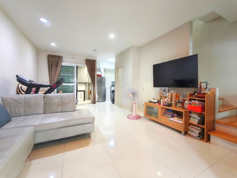 Baan Klang Muang Ngamwongwan, Bangkok, Soi Ngamwongwan 47 Yeak 6-11, Thung Song Hong, Lak Si, Bangkok, 3 Bedrooms, 149 sqm, Townhouse For Sale, by Punpapa Rassamee, 500471777 - DDproperty.com