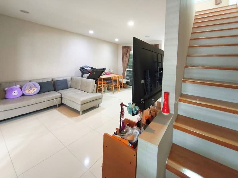 Baan Klang Muang Ngamwongwan, Bangkok, Soi Ngamwongwan 47 Yeak 6-11, Thung Song Hong, Lak Si, Bangkok, 3 Bedrooms, 149 sqm, Townhouse For Sale, by Punpapa Rassamee, 500471777 - DDproperty.com