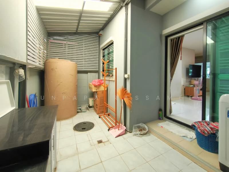 Baan Klang Muang Ngamwongwan, Bangkok, Soi Ngamwongwan 47 Yeak 6-11, Thung Song Hong, Lak Si, Bangkok, 3 Bedrooms, 149 sqm, Townhouse For Sale, by Punpapa Rassamee, 500471777 - DDproperty.com