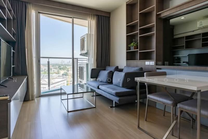 Sky Walk Residences, Bangkok, 1599 Sukhumvit Road, Phra Kanong Nua, Watthana, Bangkok, 1 Bedroom, 54 sqm, Condo For Rent, by Nakarin Sookpaiboon, 500471786 - DDproperty.com