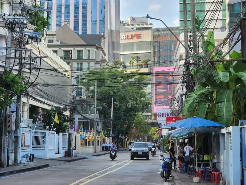 Baan Siri 31, Bangkok, Sukhumvit 31, Khlongtoei Nua, Watthana, Bangkok, 2 Bedrooms, 90 sqm, Condo For Rent, by Nakarin Sookpaiboon, 500471794 - DDproperty.com