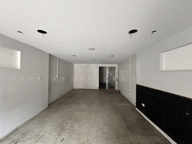Shophouses, Chiang Mai Moat, Chiang Mai, Sri Phum, Muang Chiang Mai, Chiang Mai, , 175 sqm, Shophouse For Rent, by Shori Asset Group Co., Ltd., 500471796 - DDproperty.com