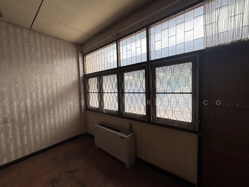 Shophouses, Chiang Mai Moat, Chiang Mai, Sri Phum, Muang Chiang Mai, Chiang Mai, , 175 sqm, Shophouse For Rent, by Shori Asset Group Co., Ltd., 500471796 - DDproperty.com