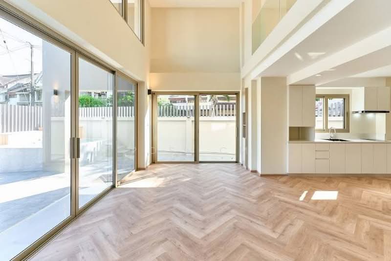 Posh nimman, Chiang Mai, Su Thep, Muang Chiang Mai, Chiang Mai, 4 Bedrooms, 355 sqm, Single Detached House For Sale, by Posh CM, 500471802 - DDproperty.com