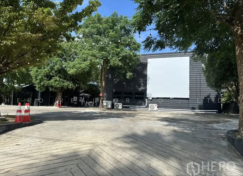 For Rent Warehouse 200 sqm near BTS Punnawithi, Phra Khanong Bangkok HRE01197, กรุงเทพ, บางจาก, พระโขนง, กรุงเทพ, 200 ตร.ม., โกดัง-โรงงาน ให้เช่า, โดย Hero Realtor Co., Ltd., 500471821 - DDproperty.com