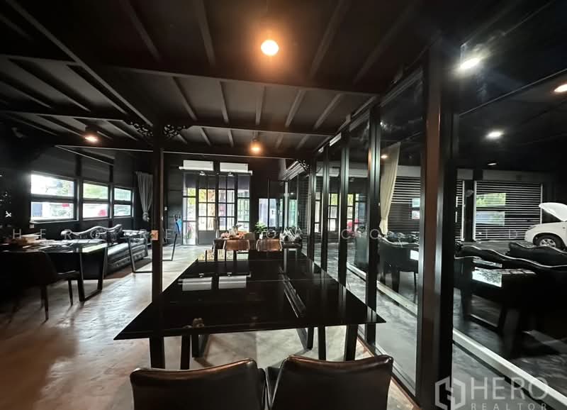 For Rent Warehouse 200 sqm near BTS Punnawithi, Phra Khanong Bangkok HRE01197, กรุงเทพ, บางจาก, พระโขนง, กรุงเทพ, 200 ตร.ม., โกดัง-โรงงาน ให้เช่า, โดย Hero Realtor Co., Ltd., 500471821 - DDproperty.com