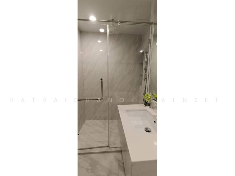 Coco Parc, Bangkok, 1150 Rama 4 Road, Khlong Toei, Bangkok, 2 Bedrooms, 67 sqm, Condo For Rent, by Hathaichanok Saenset, 500471835 - DDproperty.com