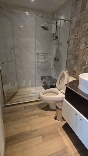 Sukhumvit Living Town, Bangkok, 299 Sukhumvit 21 Road, Khlongtoei Nua, Watthana, Bangkok, 2 Bedrooms, 77 sqm, Condo For Rent, by Nakarin Sookpaiboon, 500471845 - DDproperty.com