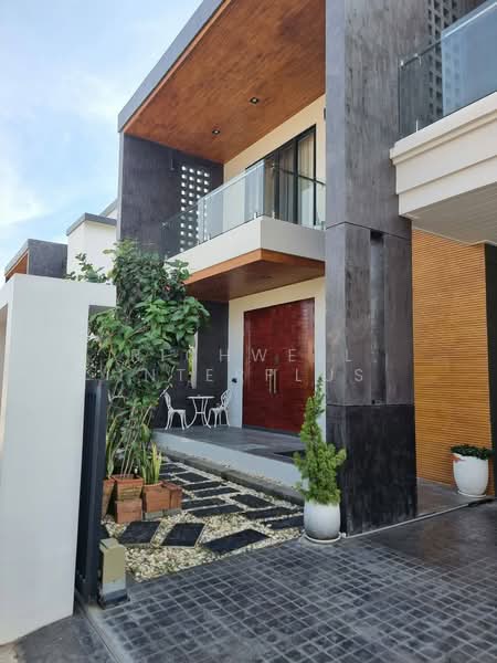 ขายบ้านเดี่ยวสไตล์โมเดิร์น พร้อมอยู่ Fully Furnished ในหมู่บ้านไอริช ทับมา หิ้วกระเป๋าเข้าอยู่ได้เลย, ระยอง, ทับมา, เมืองระยอง, ระยอง, 226 ตร.ม., บ้านเดี่ยว ขาย, โดย RICHWELL INTERPLUS, 500471846 - DDproperty.com