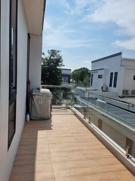 ขายบ้านเดี่ยวสไตล์โมเดิร์น พร้อมอยู่ Fully Furnished ในหมู่บ้านไอริช ทับมา หิ้วกระเป๋าเข้าอยู่ได้เลย, ระยอง, ทับมา, เมืองระยอง, ระยอง, 226 ตร.ม., บ้านเดี่ยว ขาย, โดย RICHWELL INTERPLUS, 500471846 - DDproperty.com