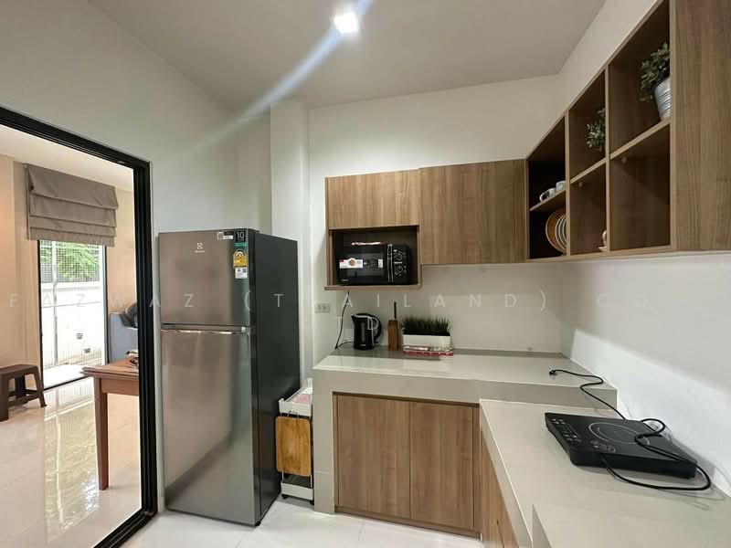 Aura Lite Ramkhamhaeng 94, Bangkok, ซอยรามคำแหง 94 ถนนสะพานสูง, Saphan Sung, Bangkok, 3 Bedrooms, 144 sqm, Townhouse For Rent, by Fazwaz (Thailand) Co., Ltd., 500471848 - DDproperty.com