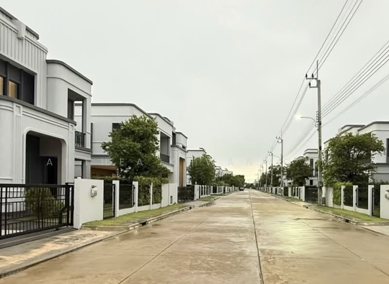 Setthasiri Wongwaen-Chatuchot, Bangkok, 1353 Sam Wa Tawan Tok, Sam Wa Tawan Tok, Khlong Sam Wa, Bangkok, 5 Bedrooms, 495 sqm, Single Detached House For Sale, by Anthea Khwanngam, 500471855 - DDproperty.com