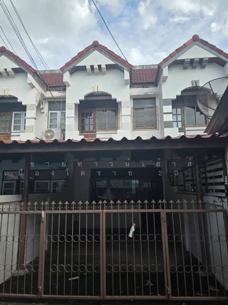 ขายทาวน์เฮ้าส์ เมืองโคราช 20 ตร.วา | บ้านราคาถูก รีโนเวทได้ ทำเลดี, นครราชสีมา, ในเมือง, เมืองนครราชสีมา, นครราชสีมา, 100 ตร.ม., ทาวน์เฮ้าส์ ขาย, โดย ขายทาวน์เฮ้าส์ เมืองโคราช 20 ตร.วา | บ้านราคาถูก รีโนเวทได้ ทำเลดี, 500471868 - DDproperty.com