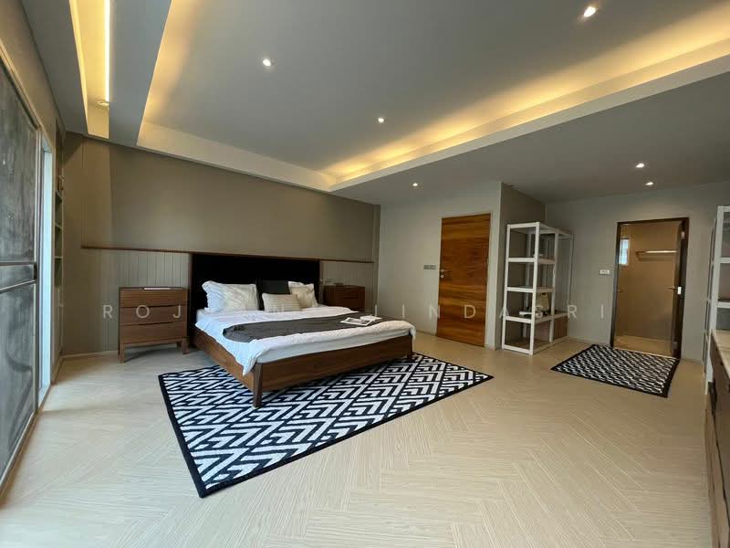 3-BR Townhouse, Bangkok, Bang Chak, Phra Khanong, Bangkok, 3 Bedrooms, 220 sqm, Townhouse For Rent, by Rojjana Jindasri, 500471898 - DDproperty.com