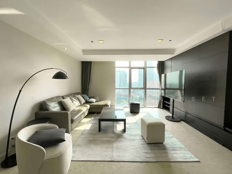 Nusasiri Grand, Bangkok, Soi Sukhumvit 42, Phra Kanong, Khlong Toei, Bangkok, 3 Bedrooms, 140 sqm, Condo For Rent, by Hathaichanok Saenset, 500471912 - DDproperty.com