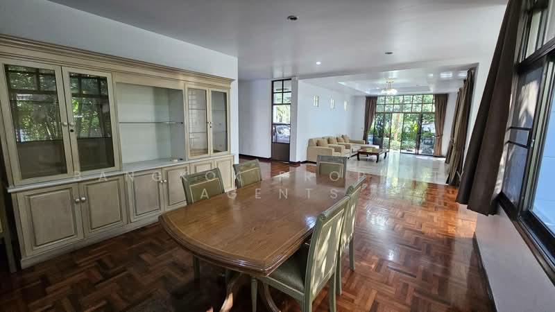 House near Phanphirom park, Bangkok, Bang Kapi, Huai Khwang, Bangkok, 4 Bedrooms, 400 sqm, Single Detached House For Rent, by BANGKOK PROPERTY AGENTS, 500471926 - DDproperty.com