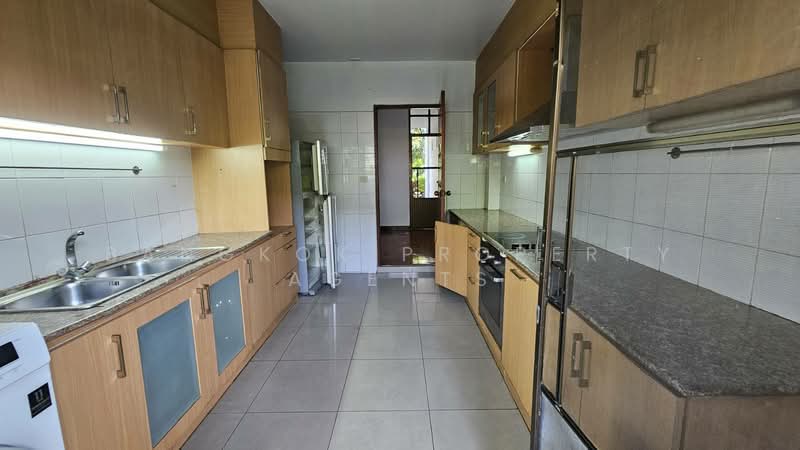 House near Phanphirom park, Bangkok, Bang Kapi, Huai Khwang, Bangkok, 4 Bedrooms, 400 sqm, Single Detached House For Rent, by BANGKOK PROPERTY AGENTS, 500471926 - DDproperty.com