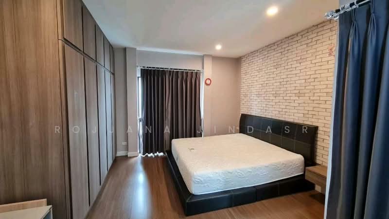 Baan Lumpini Suanluang Rama 9 Phase 2, Bangkok, Chaloem Phrakiat Rama 9 Road, Prawet, Bangkok, 6 Bedrooms, 284 sqm, Single Detached House For Rent, by Rojjana Jindasri, 500471936 - DDproperty.com