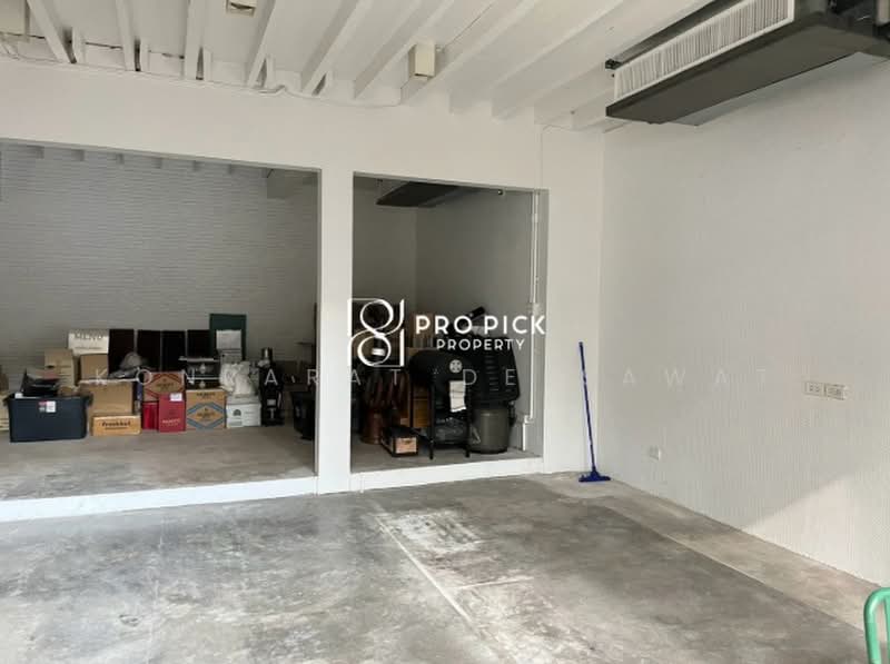 For Rent Shophouse / Home Office BTS Phromphong Sukhumvit Wattana Bangkok, Bangkok, สุขุมวิท, Khlong Tan Nua, Watthana, Bangkok, , 230 sqm, Business For Rent, by Konrarat Deesawat, 500471958 - DDproperty.com