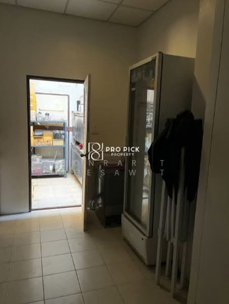 For Rent Shophouse / Home Office BTS Phromphong Sukhumvit Wattana Bangkok, Bangkok, สุขุมวิท, Khlong Tan Nua, Watthana, Bangkok, , 230 sqm, Business For Rent, by Konrarat Deesawat, 500471958 - DDproperty.com