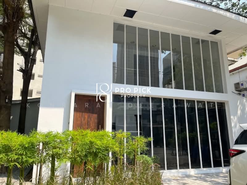 For Rent Shophouse / Home Office BTS Phromphong Sukhumvit Wattana Bangkok, Bangkok, สุขุมวิท, Khlong Tan Nua, Watthana, Bangkok, , 230 sqm, Business For Rent, by Konrarat Deesawat, 500471958 - DDproperty.com