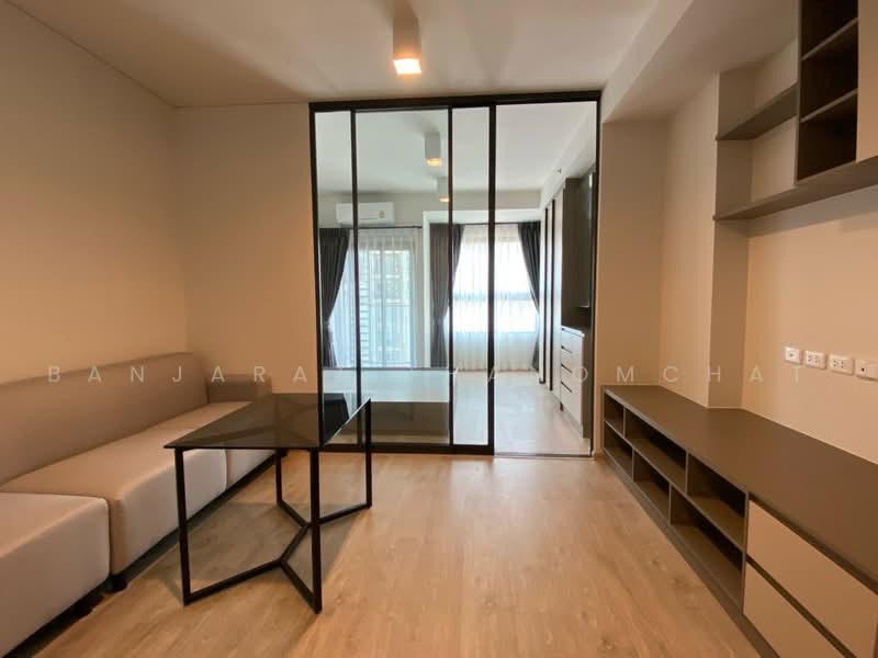 IDEO Sathorn-Wongwian Yai, Bangkok, 219 Soi Krung Thonburi 1, Khlong Ton Sai, Khlong San, Bangkok, 1 Bedroom, 35 sqm, Condo For Rent, by Banjarat Thanomchat, 500471987 - DDproperty.com