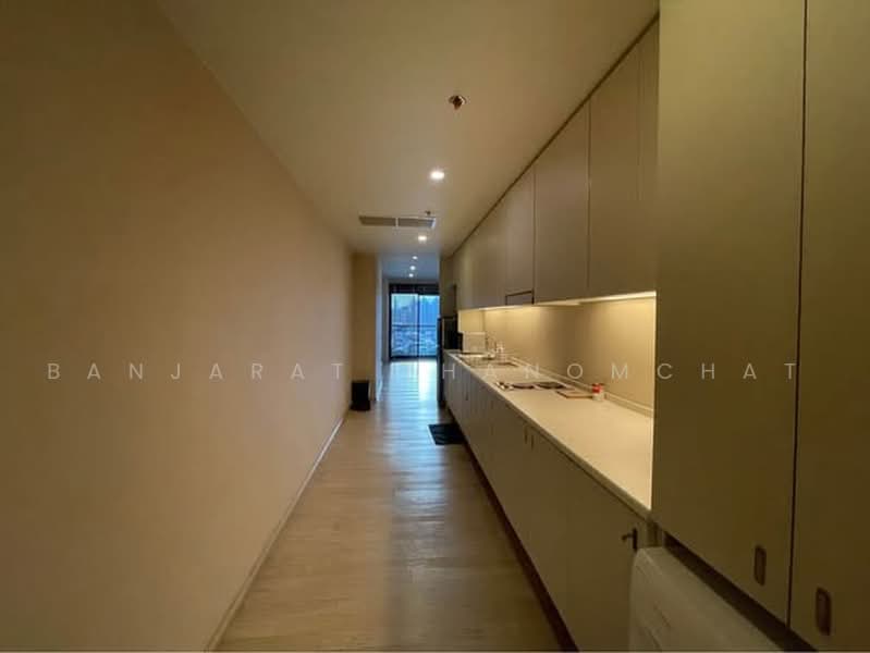 Noble Solo, Bangkok, 988 Thong Lo, Khlong Tan Nua, Watthana, Bangkok, 1 Bedroom, 70 sqm, Condo For Rent, by Banjarat Thanomchat, 500471995 - DDproperty.com