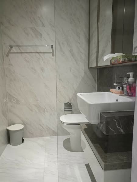 Fynn Asoke, Bangkok, 28 Sukhumvit 10 Alley, Khlong Toei, Bangkok, 1 Bedroom, 37 sqm, Condo For Rent, by Rojjana Jindasri, 500472010 - DDproperty.com