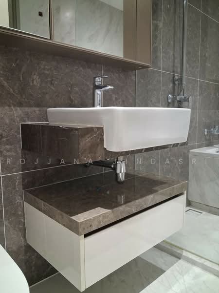 Fynn Asoke, Bangkok, 28 Sukhumvit 10 Alley, Khlong Toei, Bangkok, 1 Bedroom, 37 sqm, Condo For Rent, by Rojjana Jindasri, 500472010 - DDproperty.com