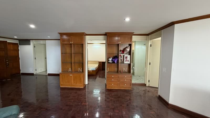 Tai Ping Towers, Bangkok, 582 Soi Sukhumvit 63, Khlong Tan Nua, Watthana, Bangkok, 3 Bedrooms, 150 sqm, Condo For Rent, by Rojjana Jindasri, 500472024 - DDproperty.com