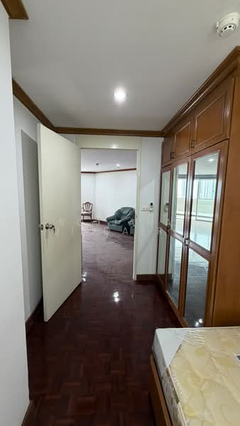Tai Ping Towers, Bangkok, 582 Soi Sukhumvit 63, Khlong Tan Nua, Watthana, Bangkok, 3 Bedrooms, 150 sqm, Condo For Rent, by Rojjana Jindasri, 500472024 - DDproperty.com