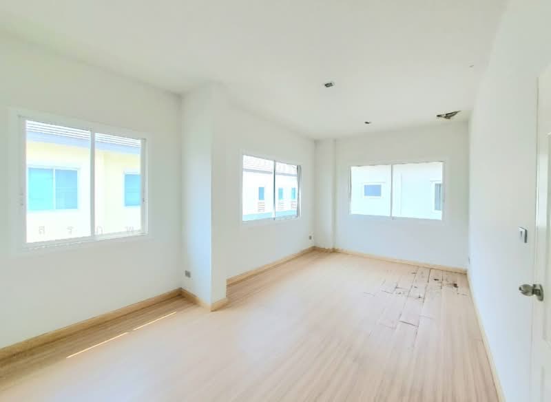 Nusasiri Rama 9-Wongwaen, Bangkok, Krungthep Kreetha Road, Saphan Sung, Bangkok, 3 Bedrooms, 250 sqm, Single Detached House For Sale, by สรภพ ยอดไชย (สีฝุ่น), 500472029 - DDproperty.com