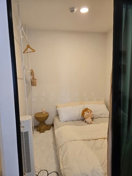 Chewathai Hallmark Ladprao - Chokchai 4 (Phase 2), Bangkok, Sangkhom Songkhro Road, Saphan Song, Wang Thonglang, Bangkok, 2 Bedrooms, 40 sqm, Condo For Rent, by Banjarat Thanomchat, 500472043 - DDproperty.com