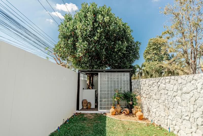 Suwanna Village, Chon Buri (Pattaya), Bang Lamung, Bang Lamung (Pattaya), Chon Buri (Pattaya), 4 Bedrooms, 410 sqm, Single Detached House For Sale, by Saimaii Russiphat, 500472070 - DDproperty.com