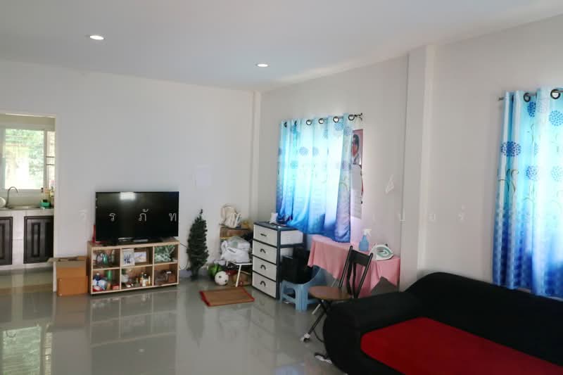 ขายบ้าน 2 ห้องนอน 1 ห้องน้ำ ที่ดิน 2 ไร่ บ้านจั่น อุดรธานี, อุดรธานี, บ้านจั่น, เมืองอุดรธานี, อุดรธานี, 3,300 ตร.ม., ที่ดิน ขาย, โดย วีรภัทรา ดาร์เปอร์, 500472081 - DDproperty.com