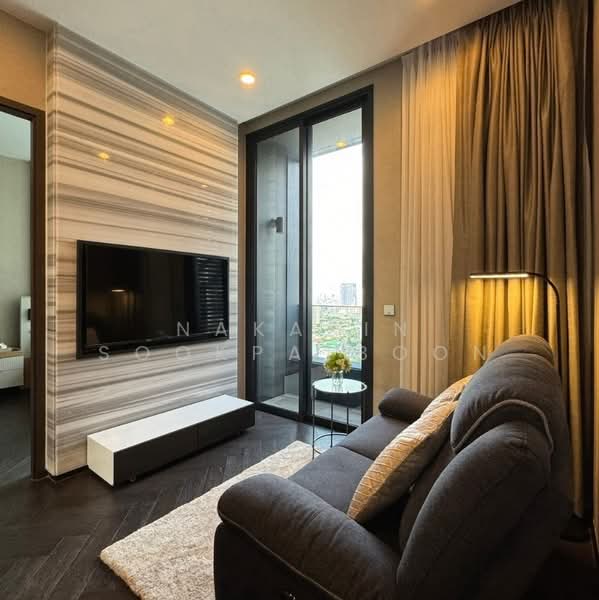 The Esse Sukhumvit 36, Bangkok, Soi Sukhumvit 36, Sukhumvit Road, Phra Kanong, Khlong Toei, Bangkok, 1 Bedroom, 39 sqm, Condo For Rent, by Nakarin Sookpaiboon, 500472093 - DDproperty.com