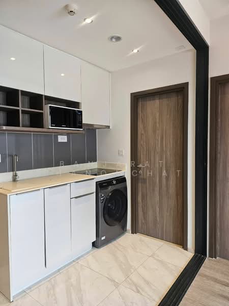 IDEO Mobi Asoke, Bangkok, New Petchaburi Road, Bang Kapi, Huai Khwang, Bangkok, 2 Bedrooms, 61 sqm, Condo For Rent, by Banjarat Thanomchat, 500472098 - DDproperty.com