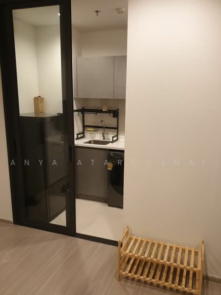 Life Asoke Hype, Bangkok, 339 Chaturathit Rd, Makkasan, Ratchathewi, Bangkok, 2 Bedrooms, 36 sqm, Condo For Rent, by Anya Atarchanai, 500472110 - DDproperty.com