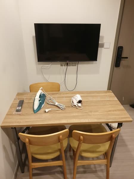Life Asoke Hype, Bangkok, 339 Chaturathit Rd, Makkasan, Ratchathewi, Bangkok, 2 Bedrooms, 36 sqm, Condo For Rent, by Anya Atarchanai, 500472110 - DDproperty.com