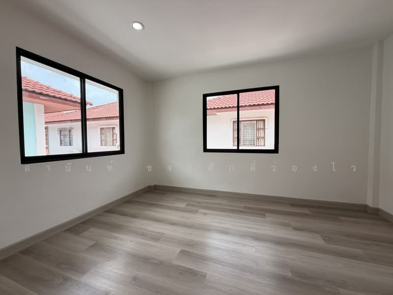 Phra Pin 2, Bangkok, Sala Thammasop, Thawi Watthana, Bangkok, 3 Bedrooms, 120 sqm, Townhouse For Sale, by อานันท์ ขจรศักดิ์ว่องไว, 500472130 - DDproperty.com