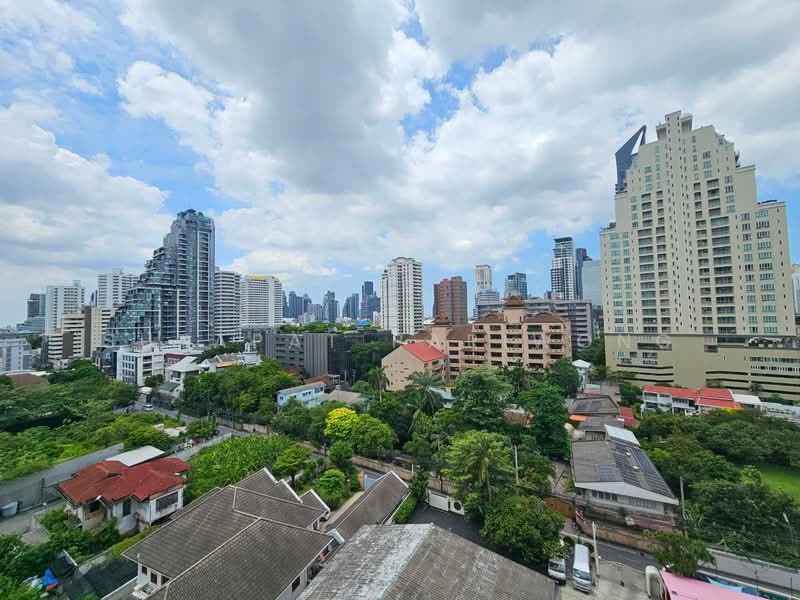 Royal Castle Sukhumvit : รอยัล คาสเซอร์ สุขุมวิท, กรุงเทพ, 30 ซอยสุขุมวิท 39, คลองเตยเหนือ, วัฒนา, กรุงเทพ, 160 ตร.ม., คอนโด ขาย, โดย Sutapat Pariwong, 500472133 - DDproperty.com