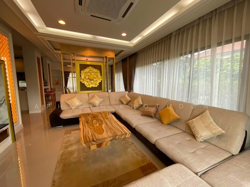 Setthasiri Krungthep Kreetha, Bangkok, Krungthep Kreetha Road, Hua Mak, Bang Kapi, Bangkok, 3 Bedrooms, 260 sqm, Single Detached House For Rent, by Aphisit Khotudon, 500472138 - DDproperty.com