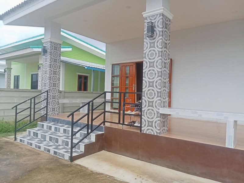 หมู่บ้านทนายวิเชษฐ์ ราชบุรี, Ratchaburi, Ban Luak, Photharam, Ratchaburi, 2 Bedrooms, 100 sqm, Single Detached House For Sale, by The Best Property มุก, 500472139 - DDproperty.com