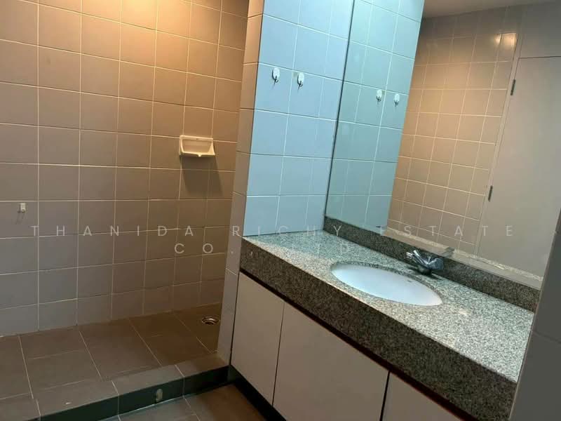 Baan Yen Akard, Bangkok, Yenakat, Chong Nonsi, Yan Nawa, Bangkok, 2 Bedrooms, 245 sqm, Condo For Rent, by Thanida Richy Estate Co., Ltd., 500472148 - DDproperty.com