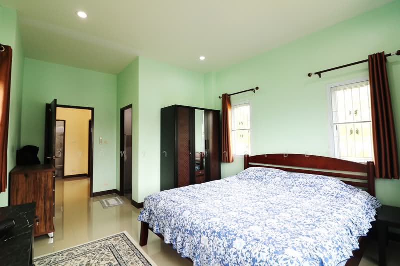 3+ Rai Of Mekong River Frontage Land Plus Large Home For Sale In Phon Phisai, Nong Khai, Chum Phon, Phon Phisai, Nong Khai, 6 Bedrooms, 127 sqm, Semi-Detached House (Twin House) For Sale, by วีรภัทรา ดาร์เปอร์, 500472162 - DDproperty.com