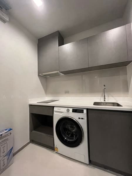 Life Asoke Hype, Bangkok, 339 Chaturathit Rd, Makkasan, Ratchathewi, Bangkok, 1 Bedroom, 40 sqm, Condo For Rent, by Aphisit Khotudon, 500472165 - DDproperty.com